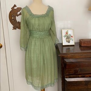 Rose Bowl Green Ethereal Dress